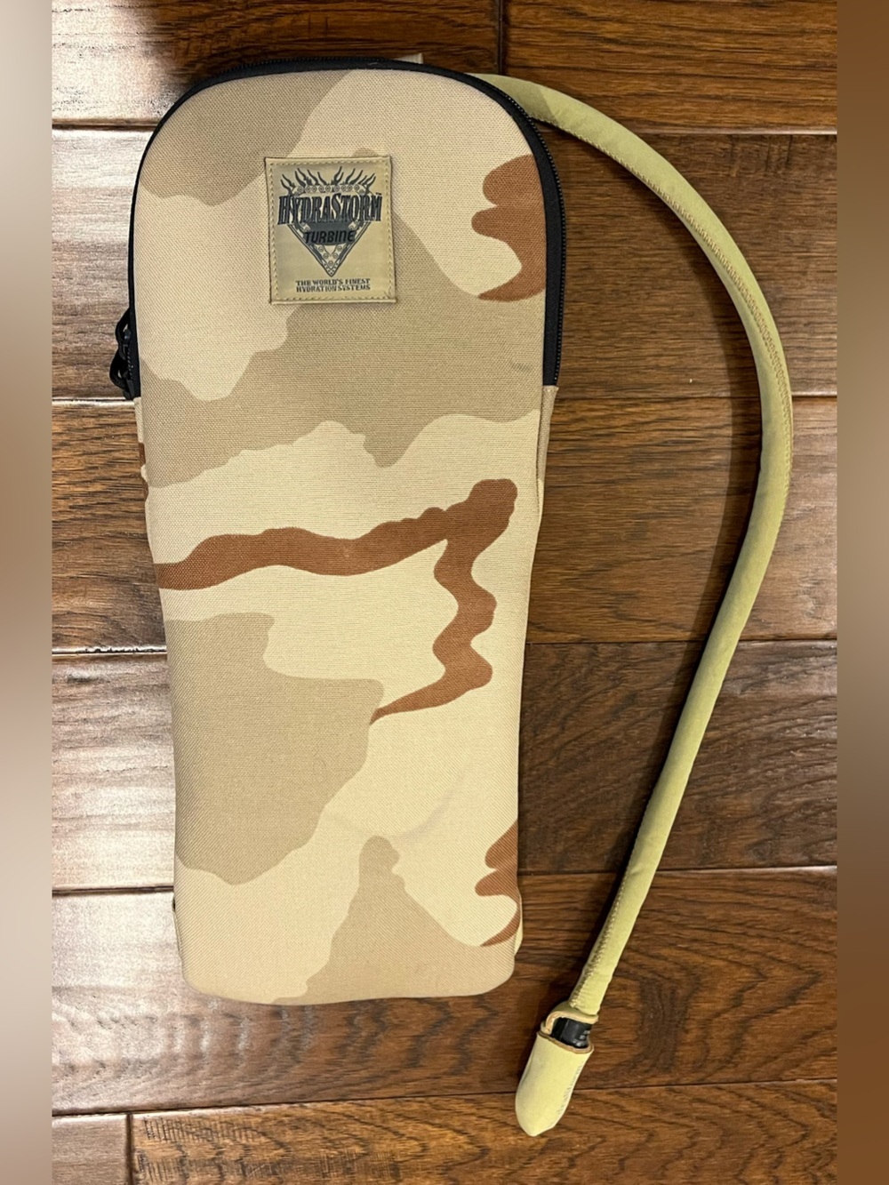 Hydrastorm Turbine Hydration System 100 OZ Desert Camo Backpack